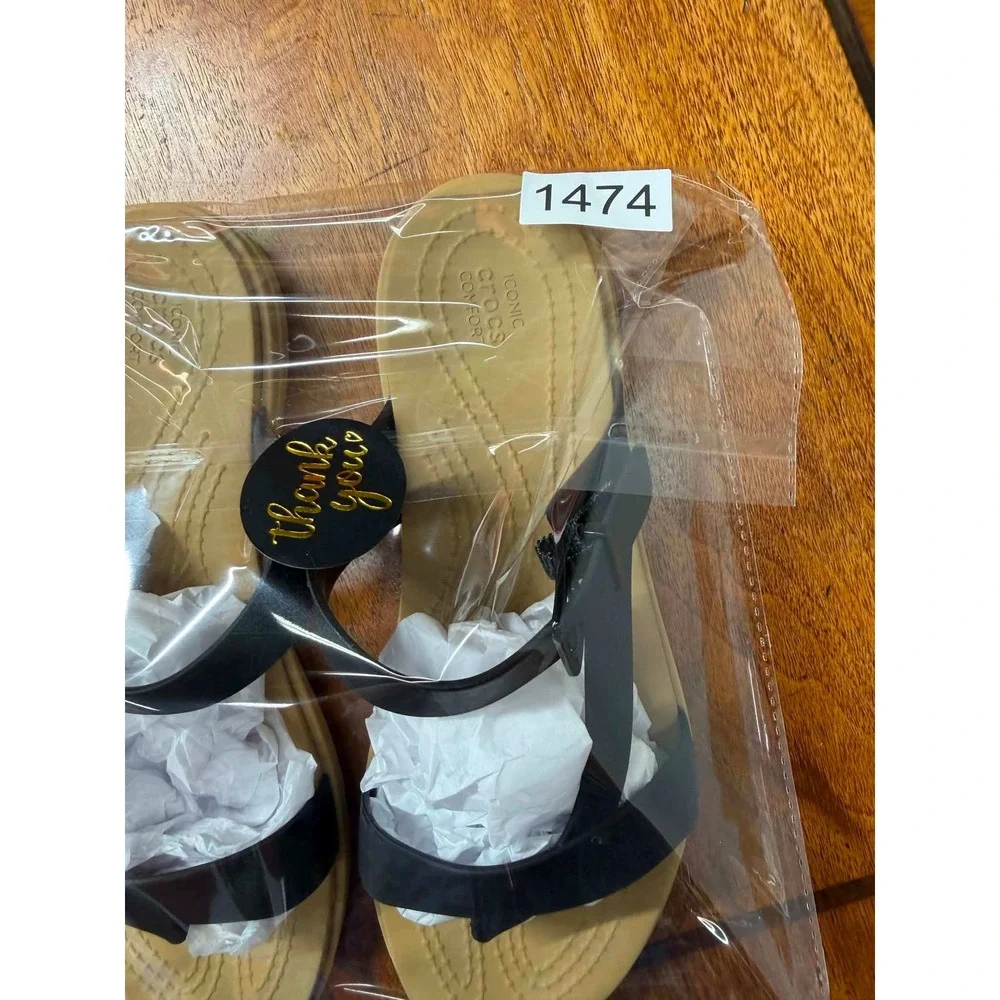 Crocs Tulum Toe Post Sandal Womens 7 Black Tan Strappy Buckle 206108-060